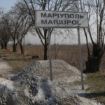 Rusia devuelve a ucranianos de Pskov a Mariupol devastada por la guerra