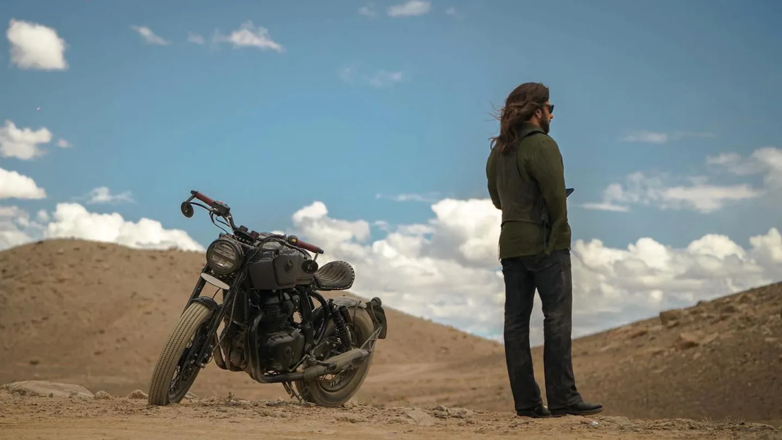  Salman Khan deja a los fanáticos adivinando sobre su película mientras comparte una foto con cabello largo de Ladakh.  Ver publicación
