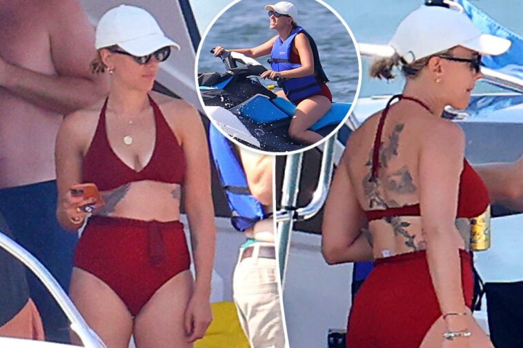 Scarlett Johansson presume tatuajes en bikini rojo en Hamptons