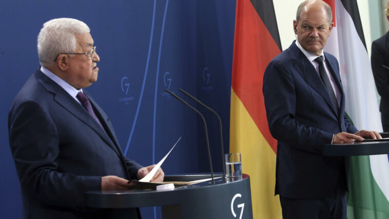Scholz de Alemania critica el comentario 'inaceptable' del líder palestino sobre el Holocausto