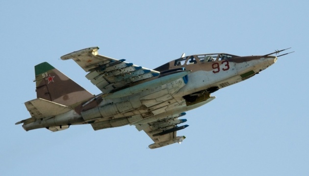 Unos 20 aviones enemigos patrullan constantemente cerca de las fronteras de Ucrania