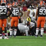 Aficionados de los Browns molestos por el golpe que provocó la lesión de Anthony Walker Jr.