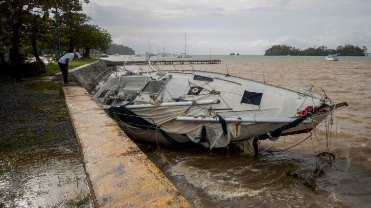 Biden promete que gobierno federal cubrirá por completo un mes de ayuda a Puerto Rico tras huracán Fiona