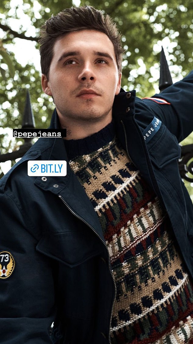 Shoot: Brooklyn Beckham mostró una serie de looks elegantes mientras modelaba en una nueva campaña de Pepe Jeans el miércoles