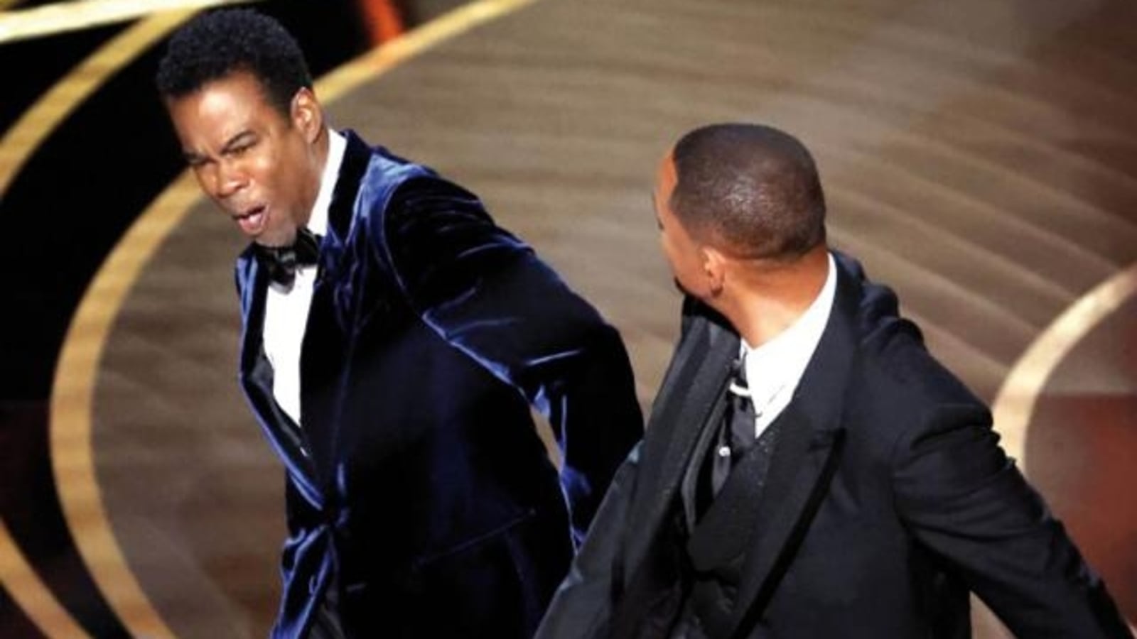 Chris Rock dice que Will Smith lo abofeteó por 