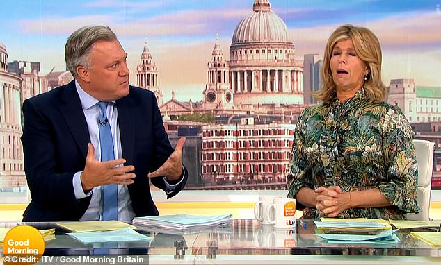 Dios mío: Ed Balls le preguntó torpemente a Kate Garraway sobre su vida sexual durante un debate en Good Morning Britain el viernes