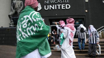 El ministro del Reino Unido 'ayudó' a la controvertida adquisición saudí del Newcastle United FC
