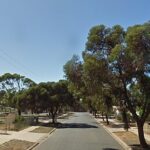 Los servicios de emergencia fueron llamados a Gaplin Street en Whyalla Stuart, a unos 233 km al noroeste de Adelaide, justo después de las 3:30 p. m. del miércoles (en la foto)