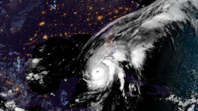 La Casa Blanca y FEMA instan a los floridanos a escuchar a los funcionarios locales y evacuar si se les pregunta a medida que se acerca el huracán Ian