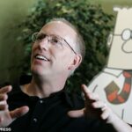 Scott Adams, creador de la tira cómica Dilbert, llamó a los 77 periódicos después de que lo dejaran caer repentinamente.