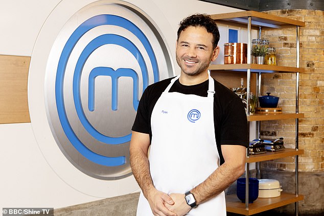 No contento: los espectadores furiosos de MasterChef quedaron decepcionados después de que Ryan Thomas de Coronation Street fuera eliminado del programa de cocina el viernes por la noche.