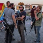 Medios israelíes: la policía pide a los colonos que lleven armas durante la temporada de festivales