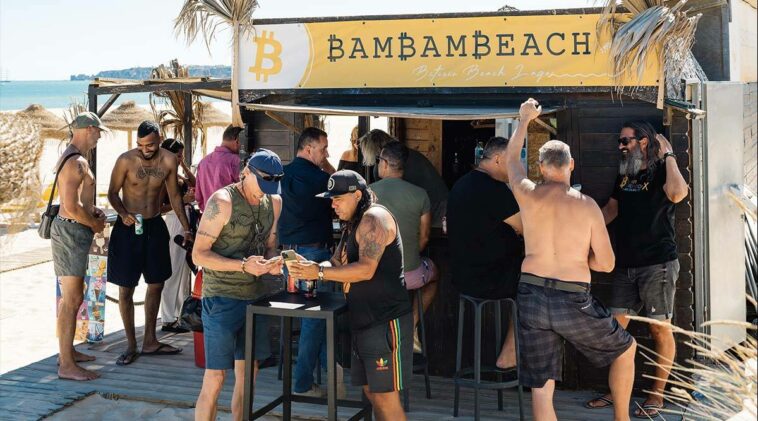 No hay criptoinvierno en la 'Bitcoin Beach' de Portugal