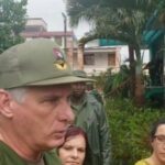 Presidente de Cuba confía en capacidad de recuperación de pobladores