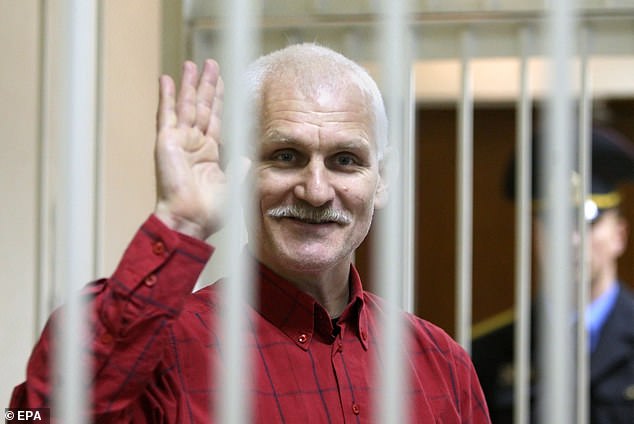 Anuncio de los ganadores del Premio Nobel de la paz 2022: activista de derechos humanos bielorruso encarcelado entre los ganadores