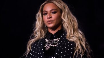 Beyoncé critica la afirmación 'increíblemente despectiva' de Right Said Fred de que no pidió permiso para la muestra de 'Soy demasiado sexy'