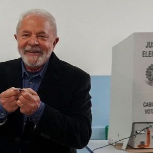 Brasil merece el derecho a ser feliz: Lula Da Silva