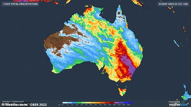 Un sistema de clima húmedo salvaje que azota la costa este de Australia empujará la precipitación de Sydney a la mayor cantidad jamás registrada en un año (en la imagen, pronóstico de lluvia para los próximos siete días)