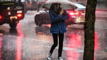 Se pronostica que tormentas de supercélulas monstruosas y lluvias intensas azotarán la mayor parte de la costa este el miércoles, trayendo nuevos riesgos de inundaciones para NSW, Queensland y Victoria.