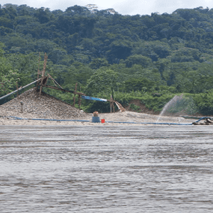 Defensoría del Pueblo de Perú pide al Gobierno renovar estado de emergencia en Amazonía