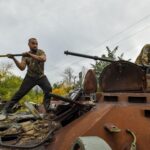 'Dilema para los rusos' tras entregar ciudad clave de Ucrania