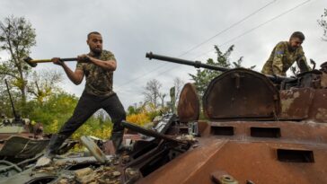 'Dilema para los rusos' tras entregar ciudad clave de Ucrania