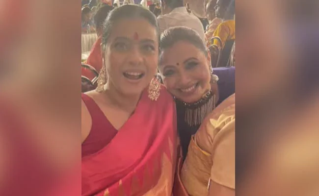 Durga Puja 2022: Kajol And Rani Mukerji Had This Much Fun At Family Festivities