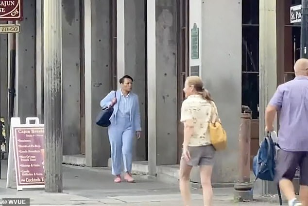 La Comisión Metropolitana del Crimen de la ciudad mostró fotografías de la alcaldesa de Nueva Orleans, LaToya Cantrell, entrando y saliendo del apartamento y presentó el testimonio de un testigo que ha estado pasando las noches allí, colocando pantallas de privacidad y recibiendo paquetes.