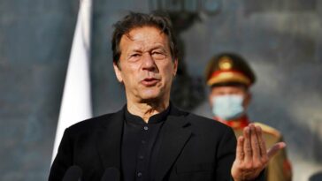 El gabinete de Pak aprueba acciones legales contra Imran Khan por la filtración de cintas de audio cifradas de 'conspiración extranjera'