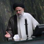 El presidente de Irán intenta calmar la ira mientras continúan las protestas
