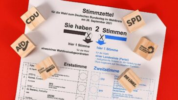 Electores en 300 colegios electorales de Berlín para refundir los votos de las elecciones de 2021
