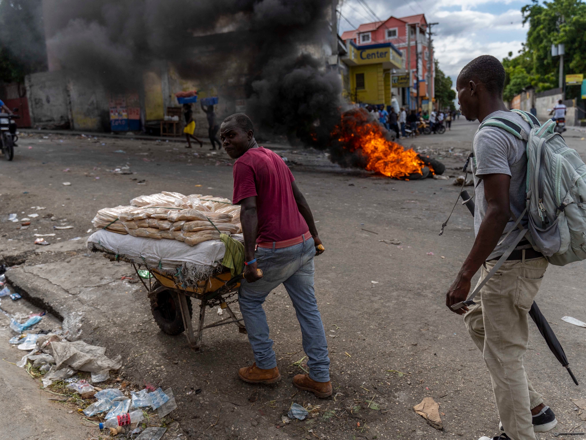 Haitianos presionan por soluciones locales a medida que aumenta la inseguridad y la violencia
