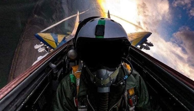 La Fuerza Aérea de Ucrania despliega 21 ataques contra los invasores rusos