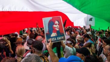 La UE sopesa las sanciones a Irán por el 'asesinato' de Mahsa Amini