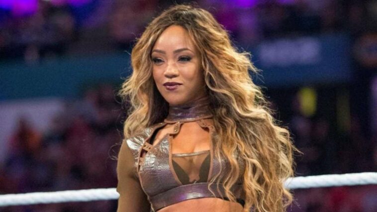 La ex estrella de la WWE Alicia Fox se casa