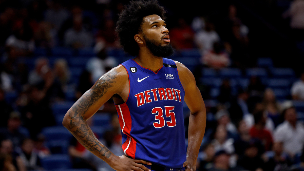 Lesión de Marvin Bagley III: el alero de los Pistons se resbala torpemente en el juego de pretemporada, se someterá a una resonancia magnética en la rodilla derecha
