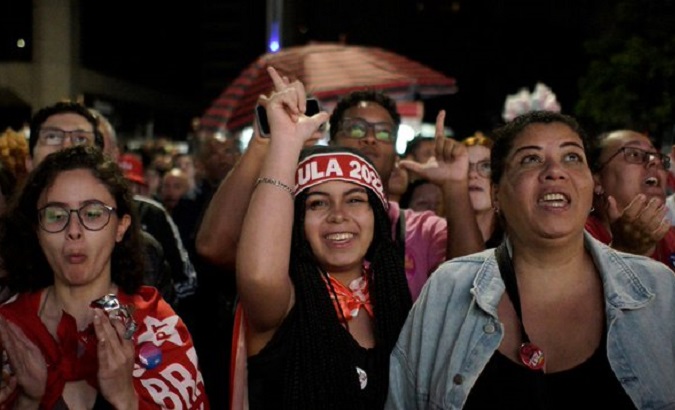 Líderes de LATAM felicitan a Lula Da Silva por victoria en la primera vuelta