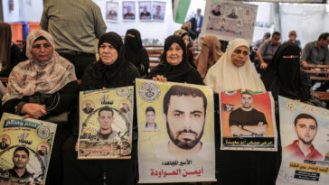 Palestinos detenidos sin juicio en 14 años de alta