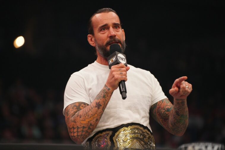 Se calientan rumores de regreso de CM Punk a WWE