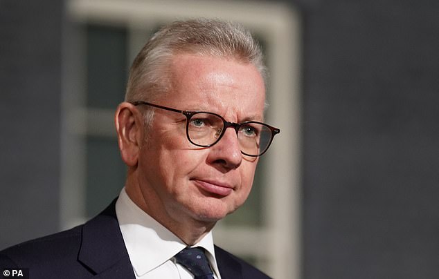 Michael Gove regresó al gabinete como secretario de Leveling Up, a pesar de las afirmaciones de que es un archi-conspirador que ha apuñalado a sus colegas por la espalda.