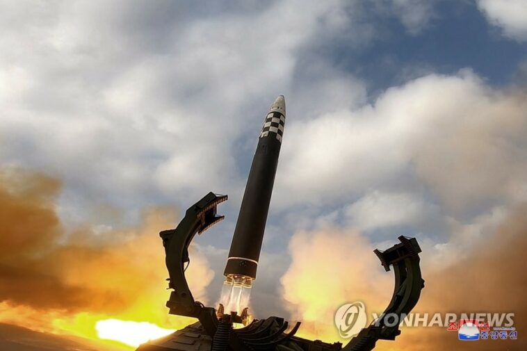 (LEAD) S. Korea to attend U.N. Security Council meeting on N. Korea&apos;s ICBM launch: source