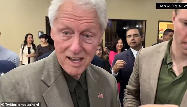 A Bill Clinton, de 76 años, se le preguntó el lunes en Laredo, Texas, sobre su amistad con Jeffrey Epstein.