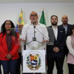 Delegación de Venezuela llega a México para firmar un “acuerdo social” con la oposición