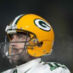 El excompañero de los Packers revela que Aaron Rodgers es un veterano traficante de conspiraciones