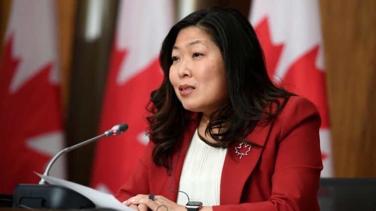 El ministro de Comercio Internacional de Canadá dice que la disputa sobre las reglas automotrices del T-MEC es "inminente"