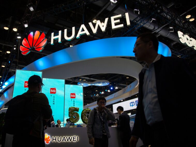Estados Unidos prohíbe los dispositivos de telecomunicaciones chinos, citando la "seguridad nacional"