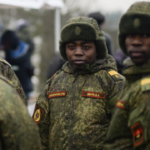 Invasores presionan a estudiantes africanos para que se unan a la guerra contra Ucrania: medios