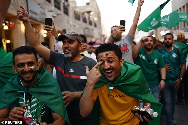 Arabia Saudita ha declarado feriado nacional para mañana para celebrar la increíble victoria de su equipo de fútbol en la Copa del Mundo sobre Argentina.