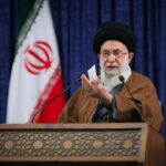Khamenei de Irán elogia a las fuerzas Basij por enfrentarse a los 'alborotadores'