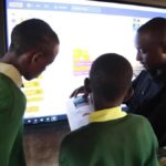 Los pastores kenianos aprenden a codificar para trabajos más sostenibles